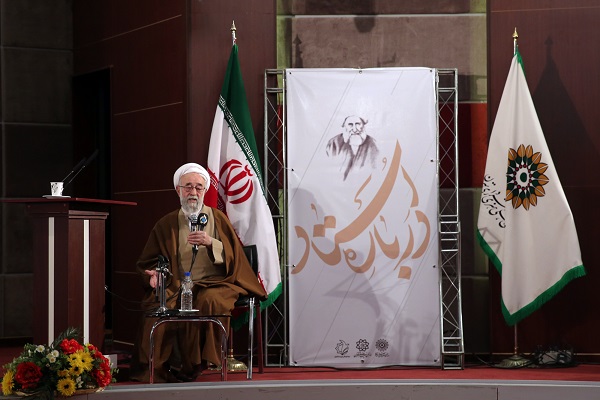 هیچ‌کس بی‌بهره نیست